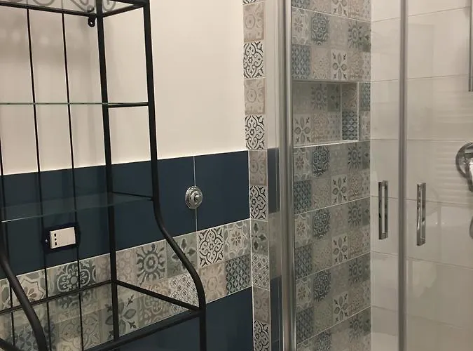 Garibaldi Station 3* Neapel